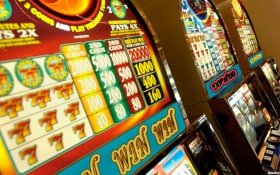 6pgm slot bonus rounds နှင့် free spins features မြန်မာကစားသမားများအတွက်
